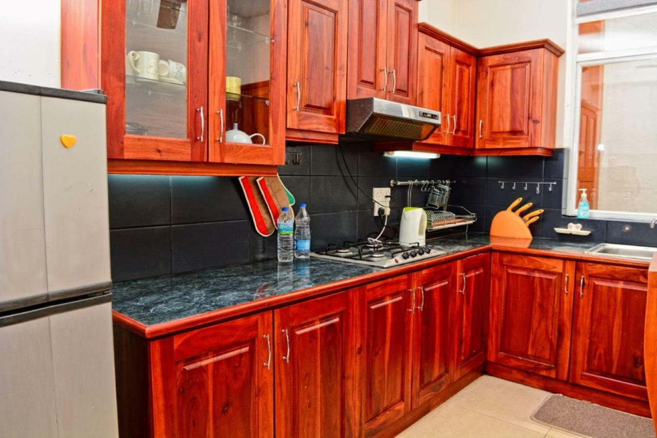 Furnished Apartment At Colombo Suburbs Nawala Rajagiriya Exterior foto