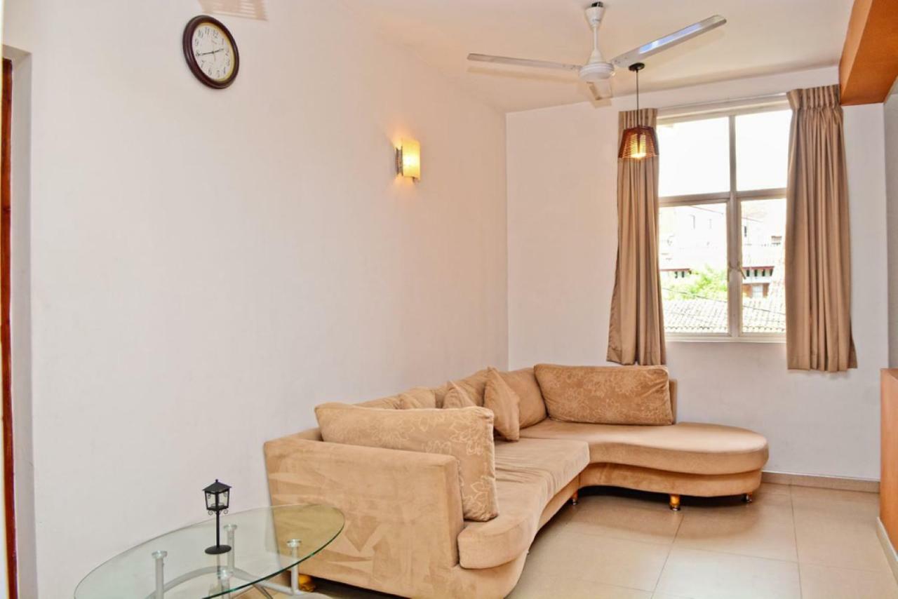 Furnished Apartment At Colombo Suburbs Nawala Rajagiriya Exterior foto