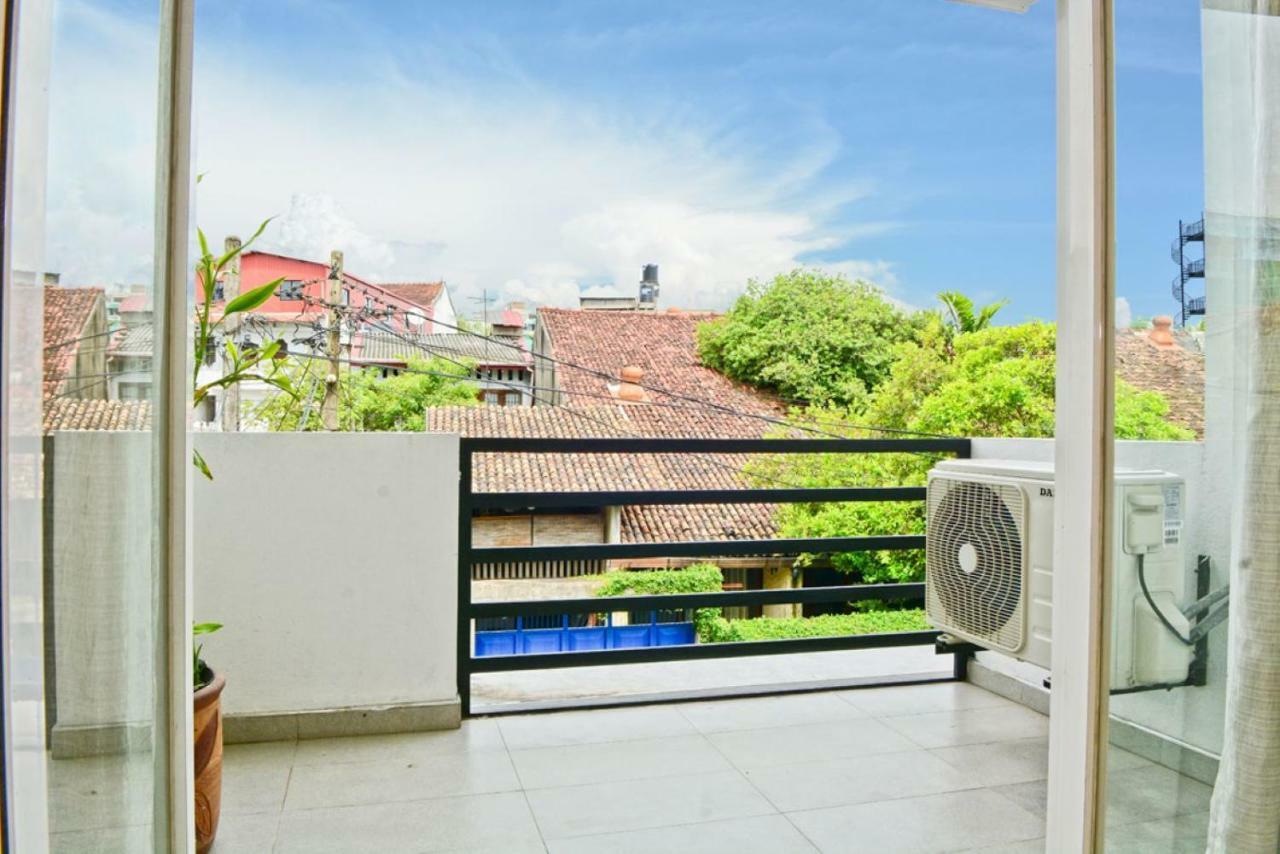Furnished Apartment At Colombo Suburbs Nawala Rajagiriya Exterior foto