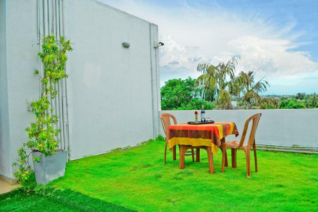 Furnished Apartment At Colombo Suburbs Nawala Rajagiriya Exterior foto
